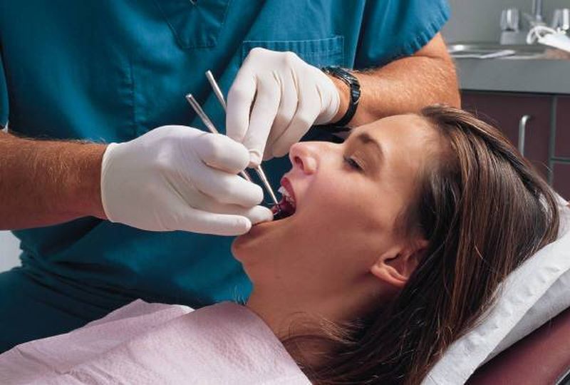 traitements de la parodontite à Lyon et sa région
